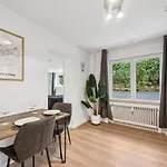Kstay - Kaiserberg - Kitchen - Wifi - Parking 아파트