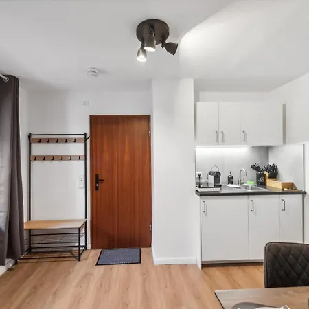 Kstay - Kaiserberg - Kitchen - Wifi - Parking * Kaiserslautern