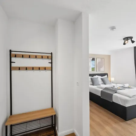 Andriss - Kaiserberg - Kitchen - Wifi - Parking Apartment Kaiserslautern
